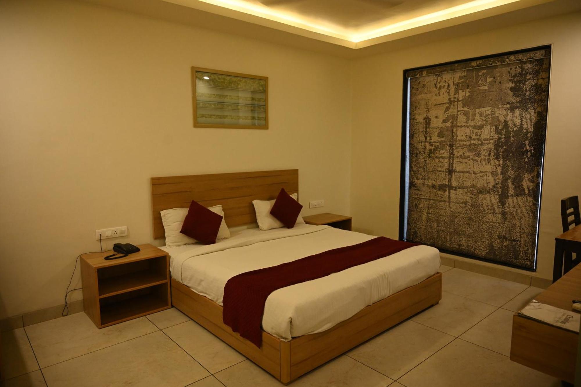 Sheer Bliss Hotel Udaipur Ngoại thất bức ảnh